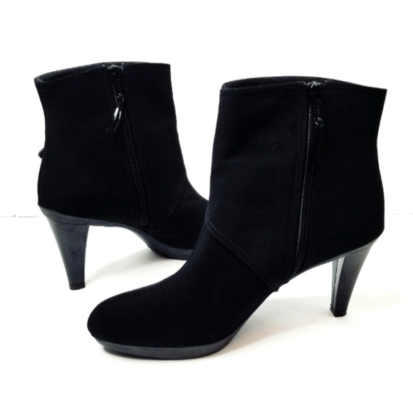 Stuart Weitzman Goretex  ankle Booties - Picture 6 of 9